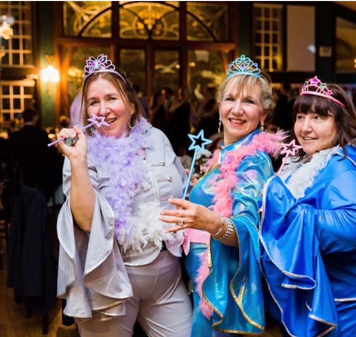 Sandie Wehe and her performers